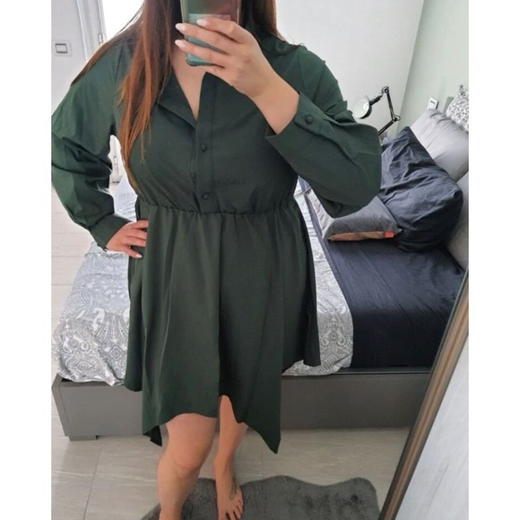 END OF SUMMER CLEARANCE!Plus 2xl (16) Hunter Green Solid Button Shirt Dress - Picture 3 of 4